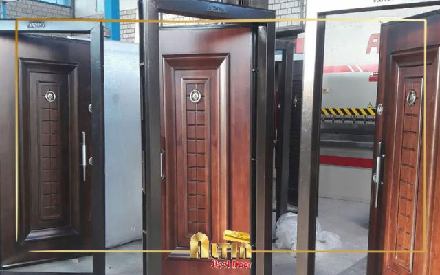 نقش چوب راش در ساخت درب ضد سرقت